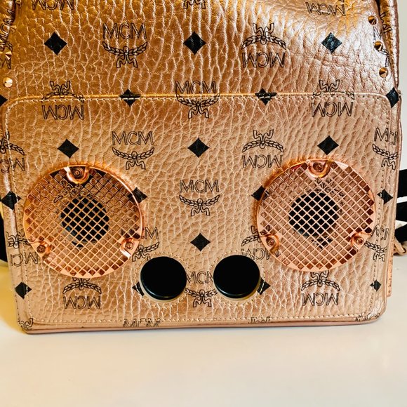 MCM x WIZPAK STUDDED VISETOS BACKPACK LIMITED EDITION WITH DUST BAG main image 13